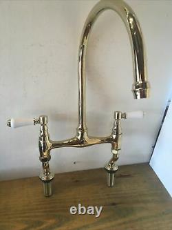 Traditional Brass Bridge Lever Kitchen Taps Ideal Belfast Butler Sink T68